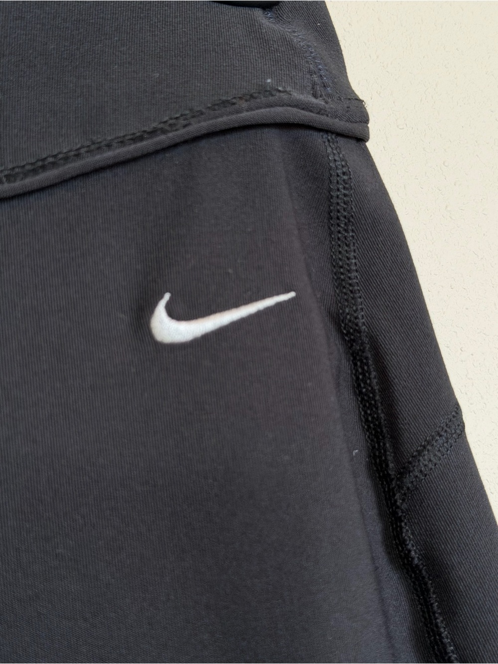 Nike FIT DRY Black Athletic Wide Leg Pants, Size Medium - Picture 2 of 9